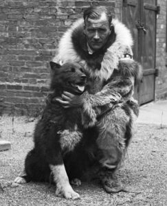 Gunnar Kaasen with Balto.